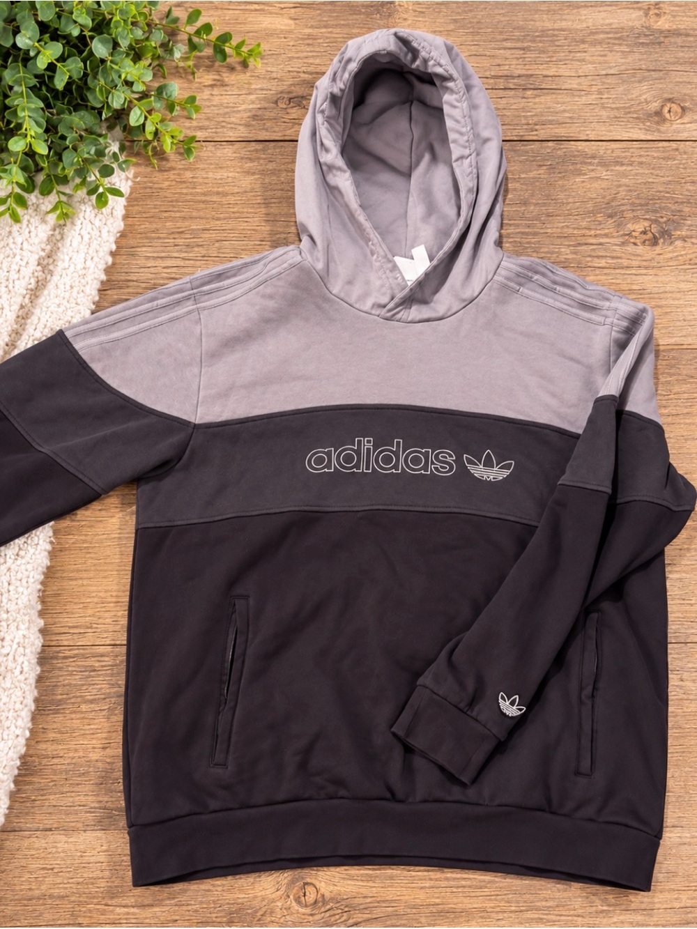 adidas Men’s Two-Tone Gray & Black Hoodie Pullover